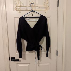 Zesica Navy Blue Wrap Sweater, size medium